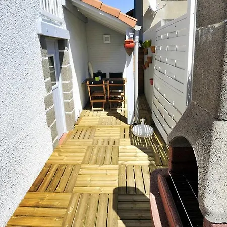 Maison de 2 chambres a Volvic avec terrasse amenagee et WiFi