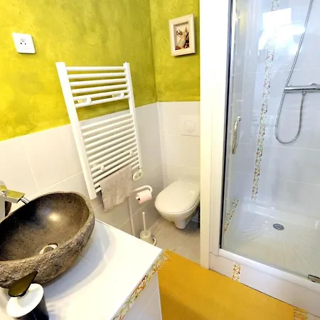 Maison de 2 chambres a Volvic avec terrasse amenagee et WiFi